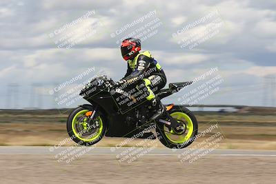 media/Apr-26-2024-TrackDaz (Fri) [[c4b677d280]]/C Group/140pm (Wheelie Bump)/